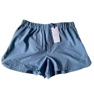 Varley Nila Mid-Rise Short 3.5”